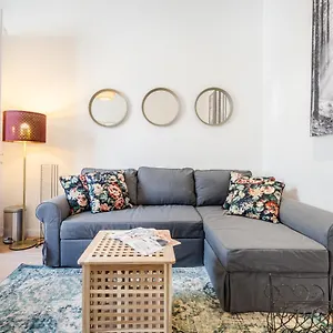 Bpr Blooming Design With A/c Appartamento