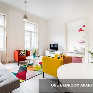 Apartment Bpr Art Of Rainbow, Budapest