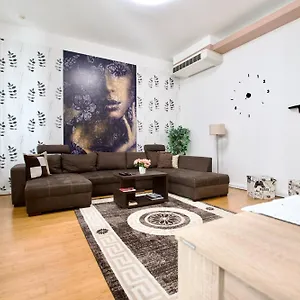 Premium By Hi5 - Vitkovics Appartamento
