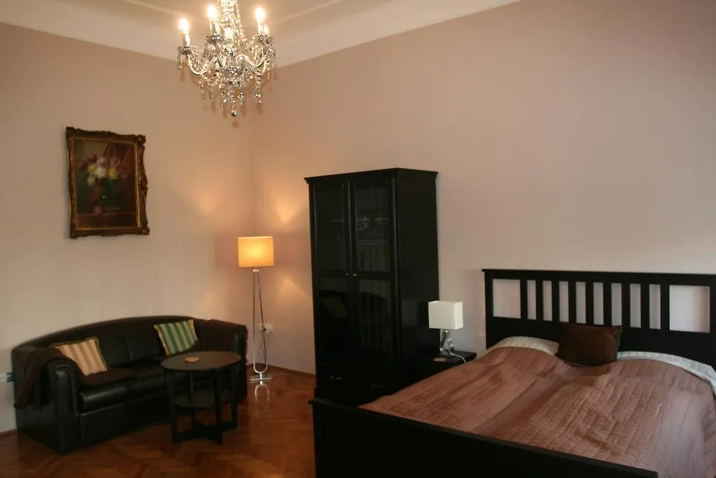 Diamonds Apartment With 2 Rooms Near Guzsdu Udvar Budapest Hongrie